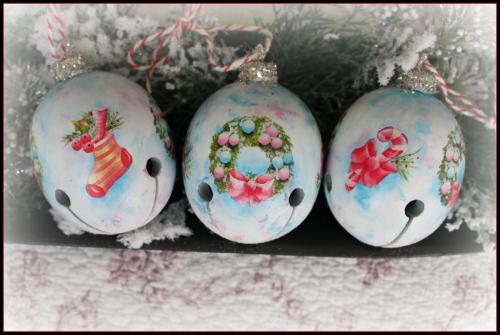 "Jingly Treats! W18-3R