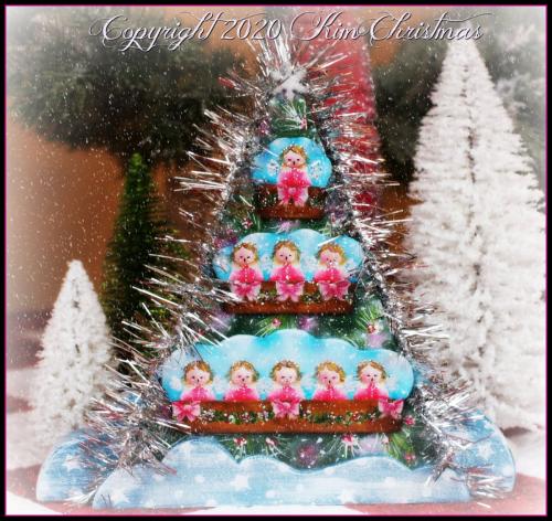 "The Singing Christmas Tree!" W20-6Wood